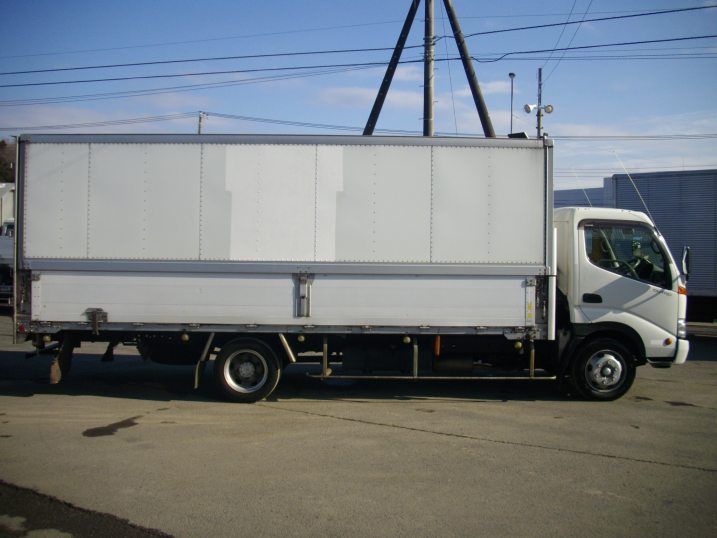 日野 ウイング車|中古トラックの販売・買取・査定のアイナビ