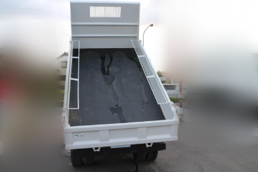 H20 エルフ 低床ダンプ|中古トラックの販売・買取・査定のアイナビ