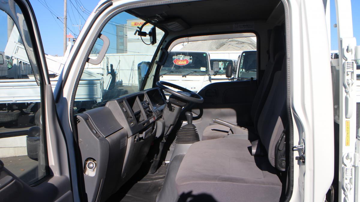 H25エルフ 平ボディー 3トン 垂直ゲート付|中古トラックの販売・買取・査定のアイナビ