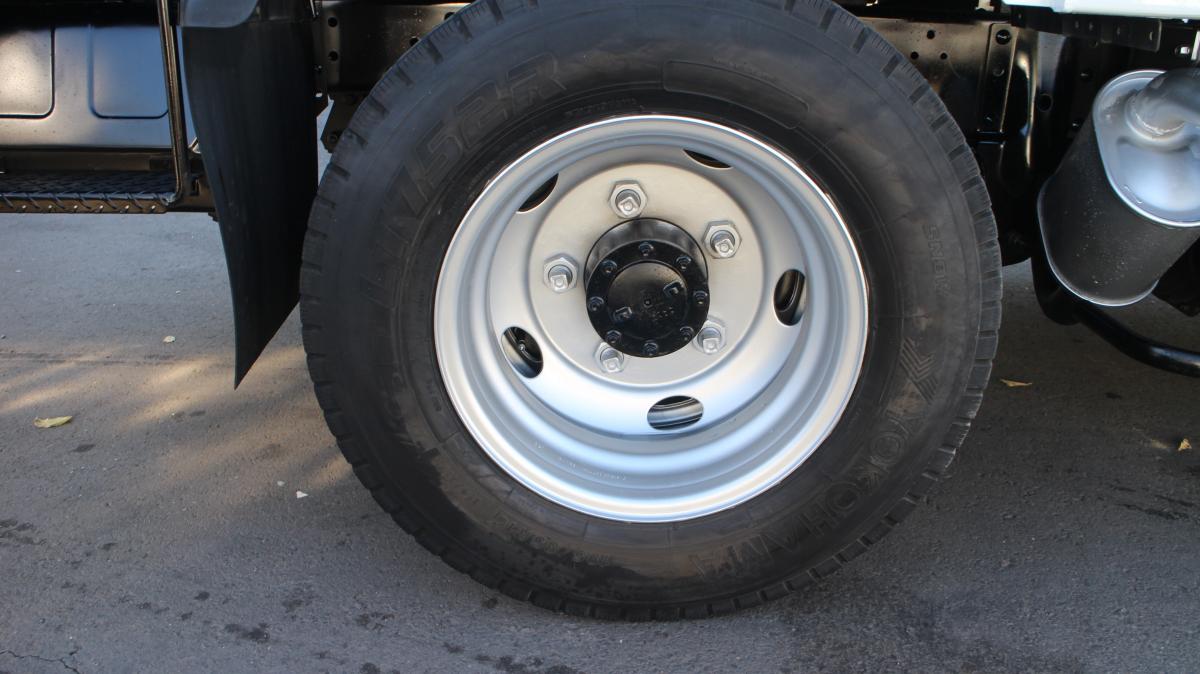 H25エルフ 平ボディー 3トン 垂直ゲート付|中古トラックの販売・買取・査定のアイナビ