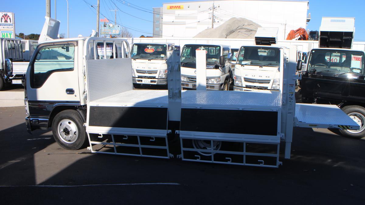 H25エルフ 平ボディー 3トン 垂直ゲート付|中古トラックの販売・買取・査定のアイナビ