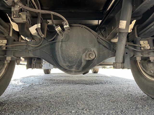 エルフ-30℃低温設定★ワイド×ロング★2室式・可動式仕切板★サイド扉|中古トラックの販売・買取・査定のアイナビ