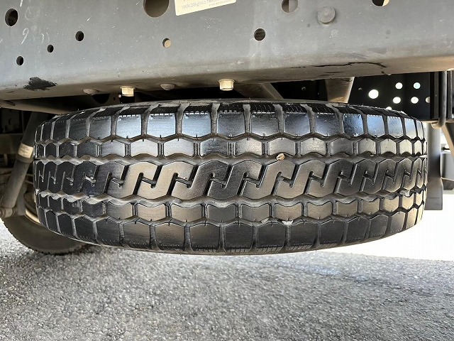 エルフ-30℃低温設定★ワイド×ロング★2室式・可動式仕切板★サイド扉|中古トラックの販売・買取・査定のアイナビ