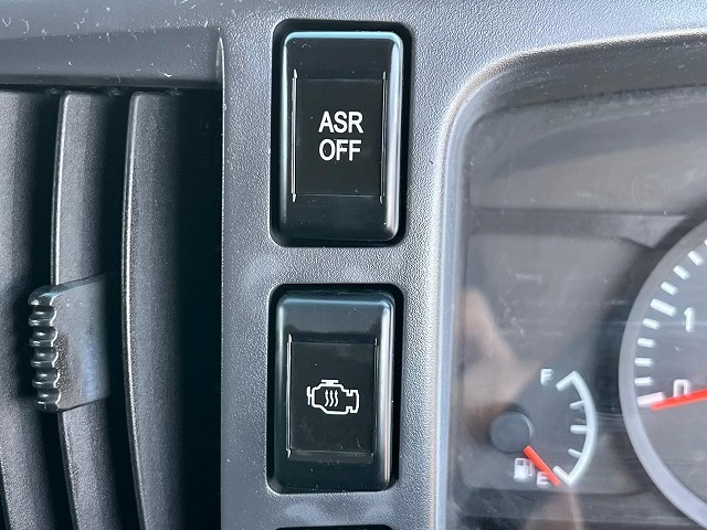 エルフ-30℃低温設定★ワイド×ロング★2室式・可動式仕切板★サイド扉|中古トラックの販売・買取・査定のアイナビ