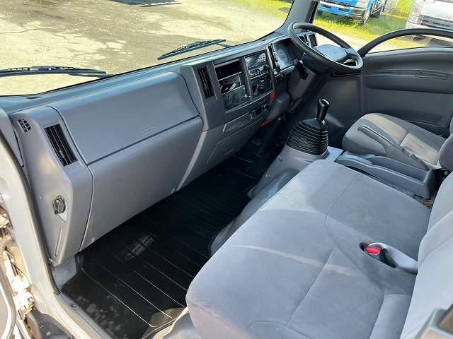 エルフ-30℃低温設定★ワイド×ロング★2室式・可動式仕切板★サイド扉|中古トラックの販売・買取・査定のアイナビ