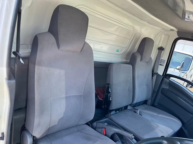 エルフ-30℃低温設定★ワイド×ロング★2室式・可動式仕切板★サイド扉|中古トラックの販売・買取・査定のアイナビ