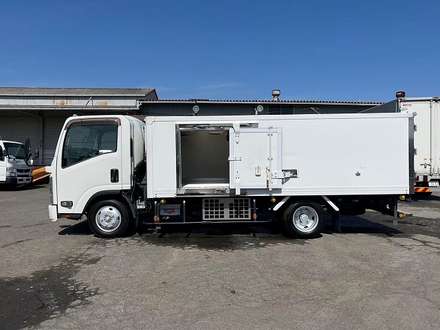 エルフ-30℃低温設定★ワイド×ロング★2室式・可動式仕切板★サイド扉|中古トラックの販売・買取・査定のアイナビ