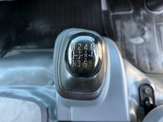 エルフ-30℃低温設定★ワイド×ロング★2室式・可動式仕切板★サイド扉|中古トラックの販売・買取・査定のアイナビ