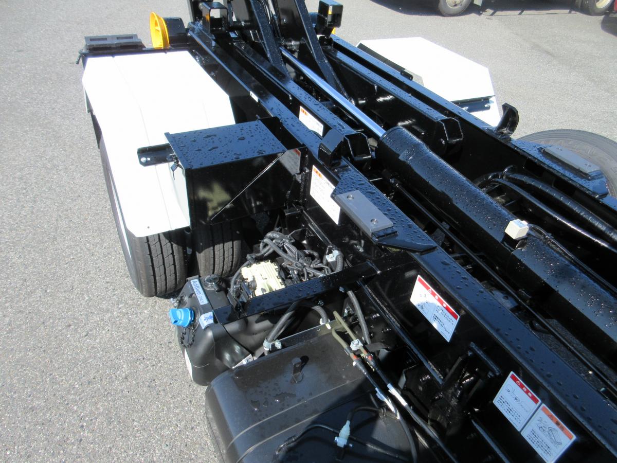 新型現行車 キャンター 極東製 フックロール !!|中古トラックの販売・買取・査定のアイナビ