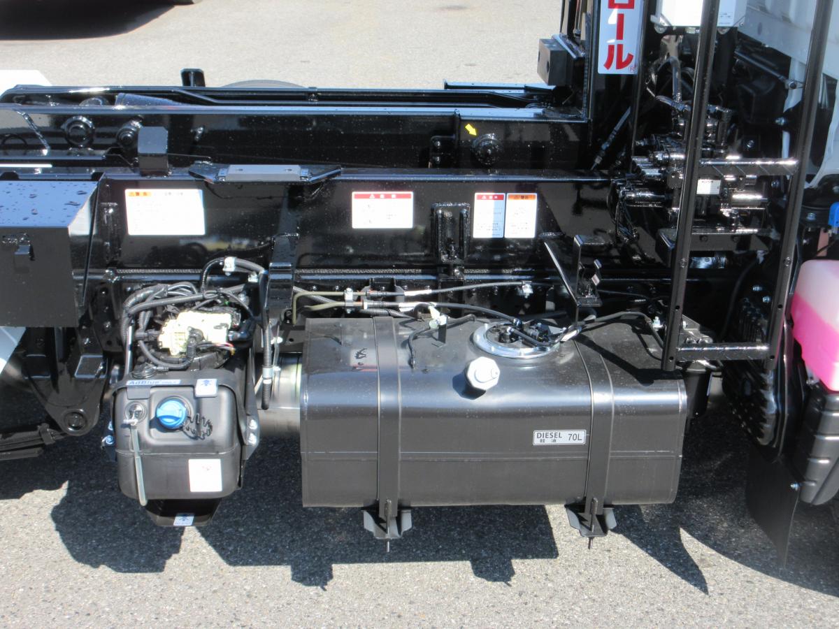 新型現行車 キャンター 極東製 フックロール !!|中古トラックの販売・買取・査定のアイナビ