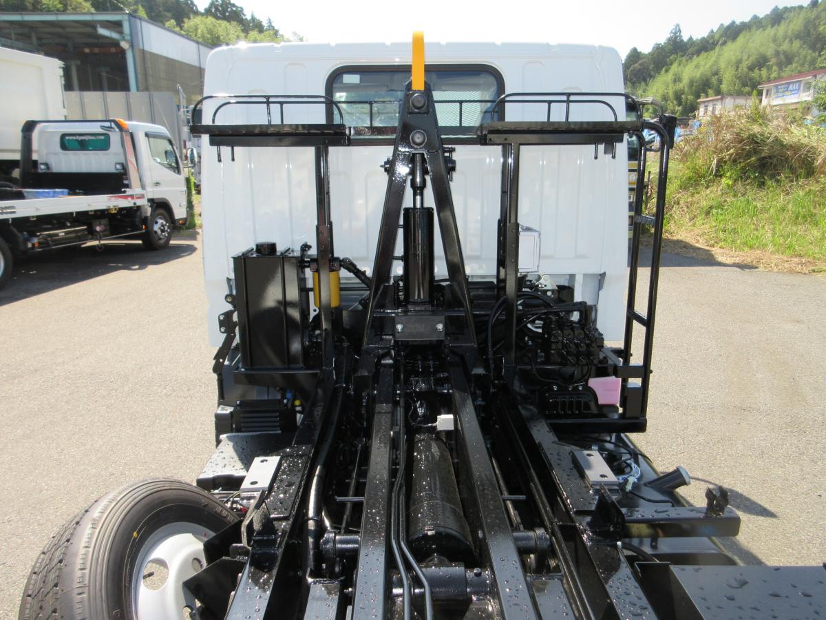 新型現行車 キャンター 極東製 フックロール !!|中古トラックの販売・買取・査定のアイナビ