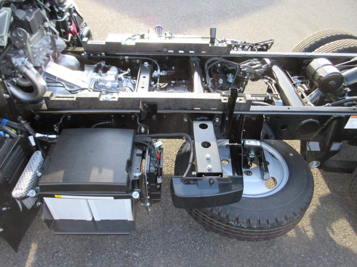 新型現行車 キャンター 土砂禁深ダンプ 車両総重量4985Kg|中古トラックの販売・買取・査定のアイナビ