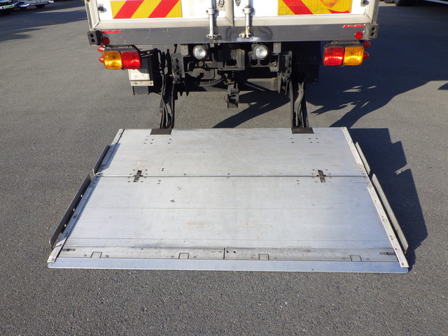 日野TKG-FC9JJAA冷凍車4t標準幅|中古トラックの販売・買取・査定のアイナビ