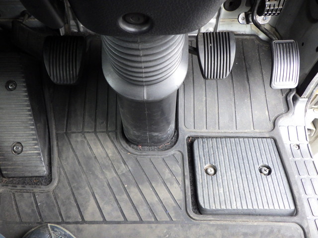 日野TKG-FC9JJAA冷凍車4t標準幅|中古トラックの販売・買取・査定のアイナビ