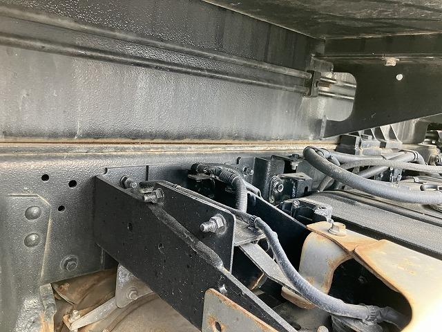 日野 特殊車両 デュトロ|中古トラックの販売・買取・査定のアイナビ