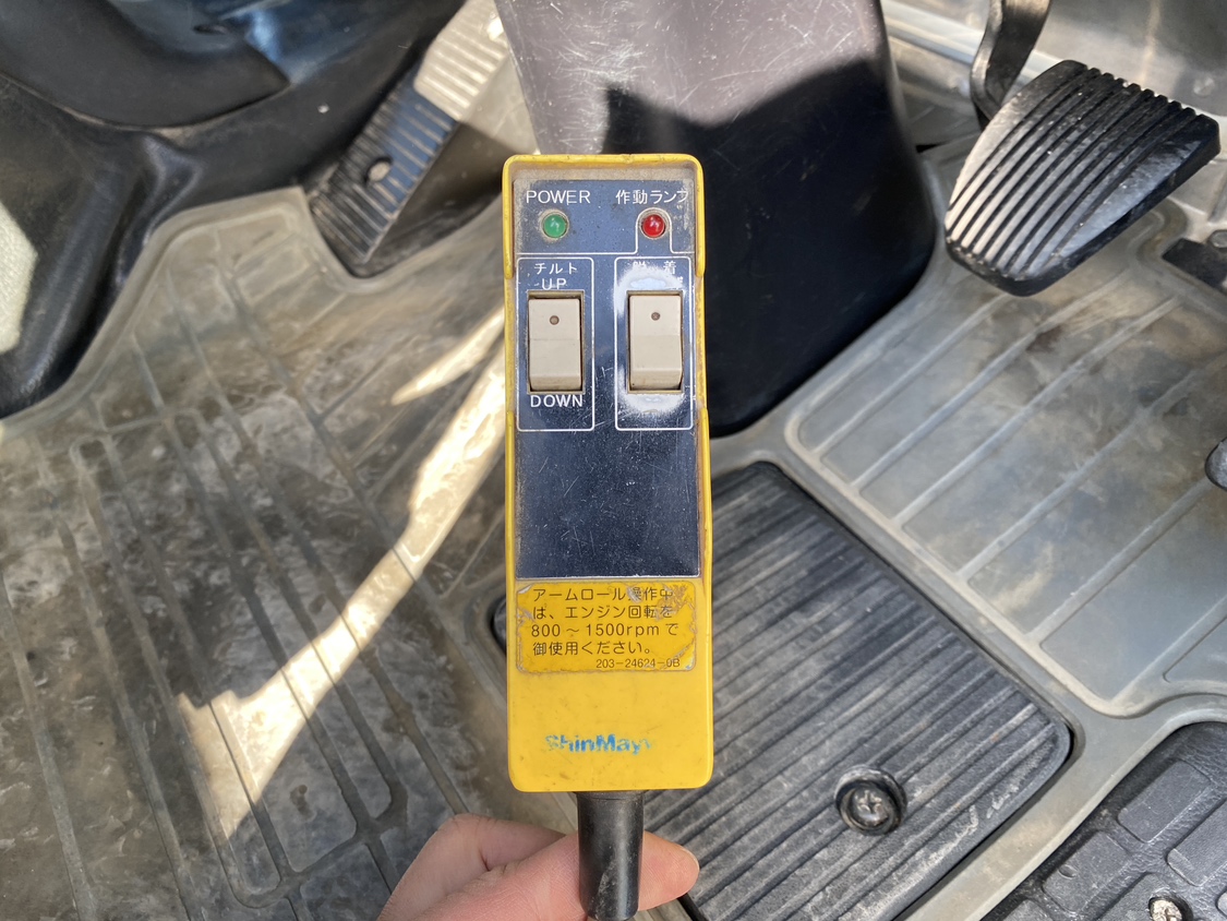 レンジャー H26年式、アームロール車、車検付|中古トラックの販売・買取・査定のアイナビ