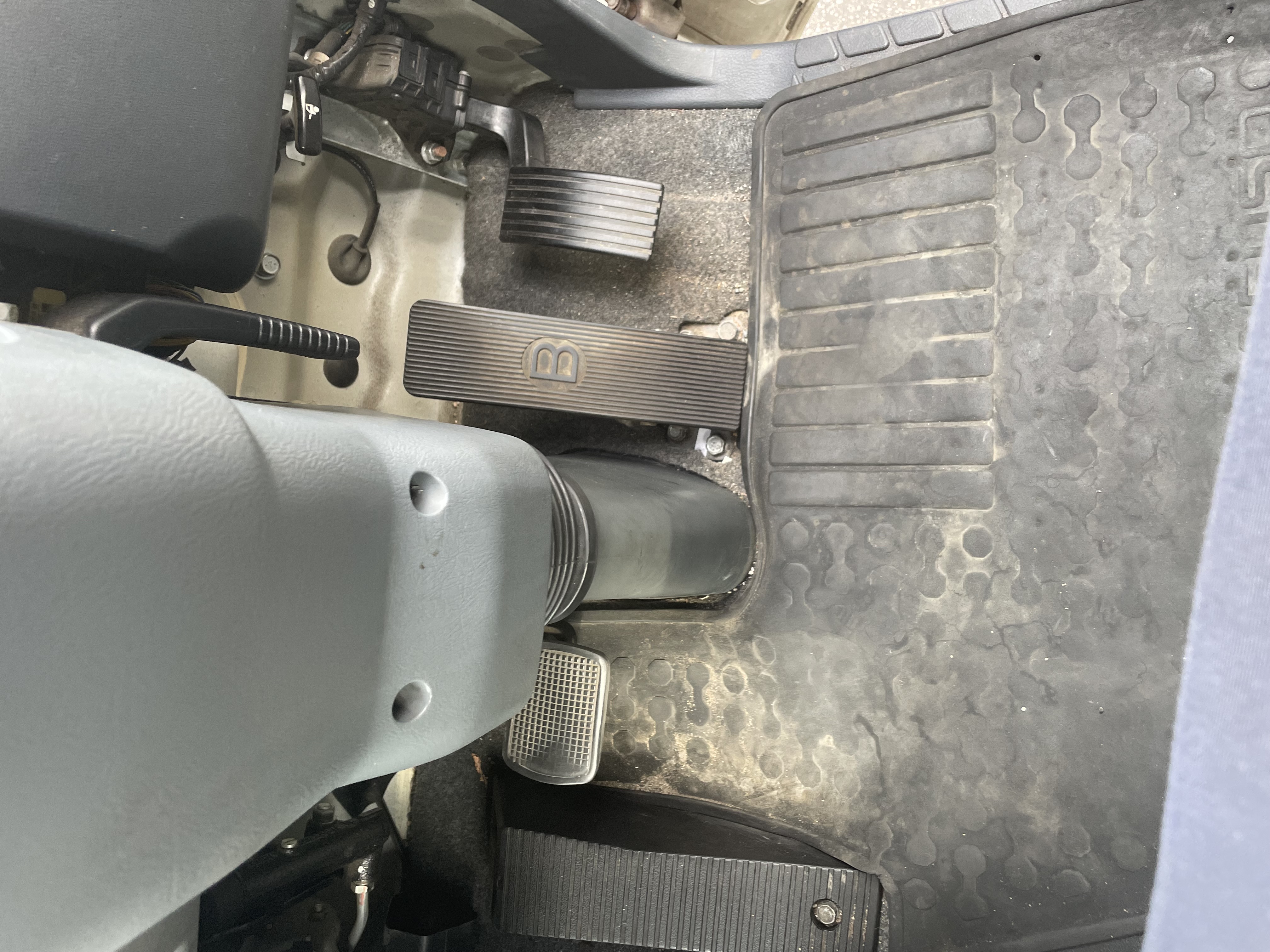 三菱 ふそう ファイター H26 年式 TKG-FK72FY|中古トラックの販売・買取・査定のアイナビ