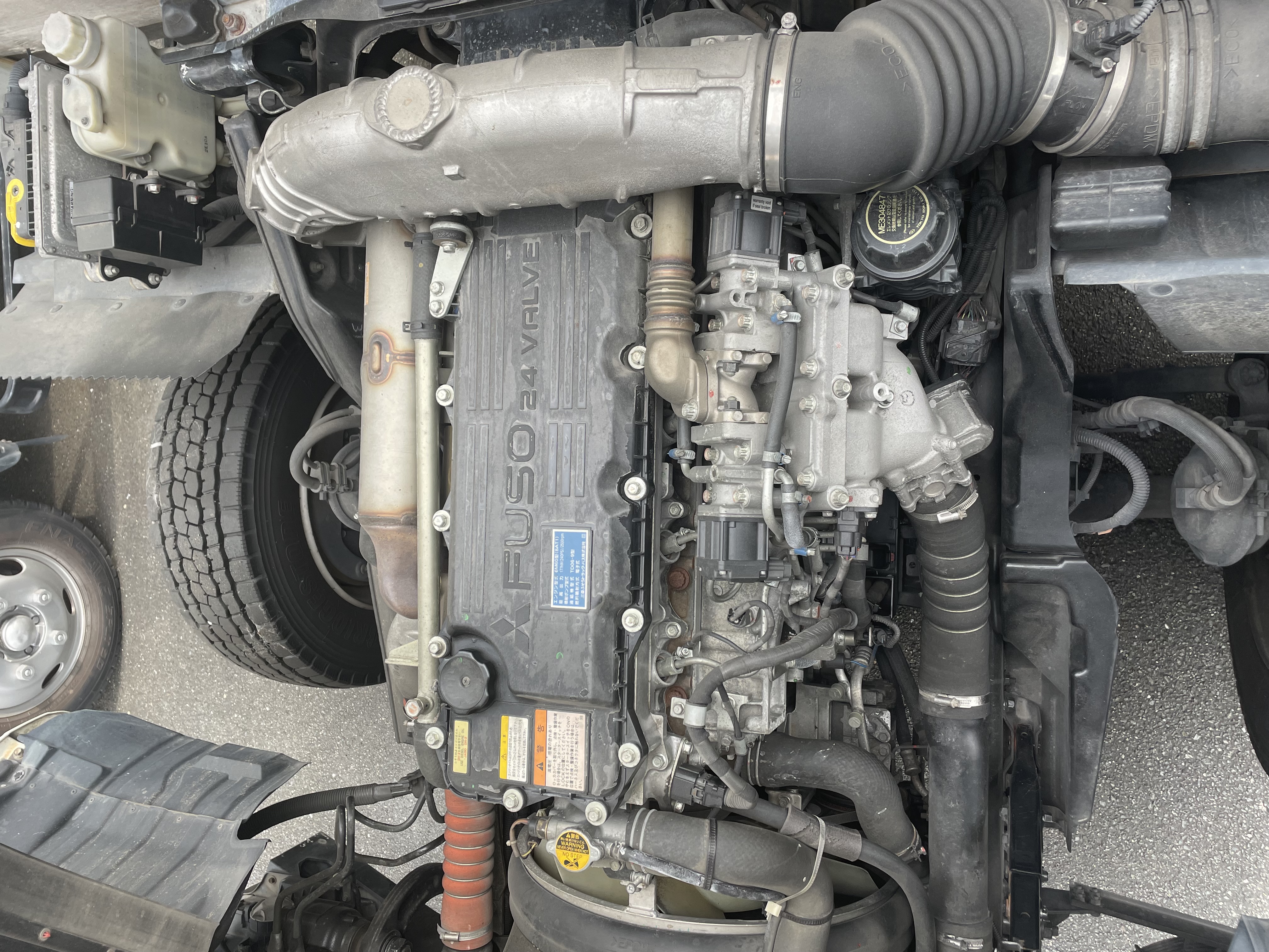 三菱 ふそう ファイター H26 年式 TKG-FK72FY|中古トラックの販売・買取・査定のアイナビ