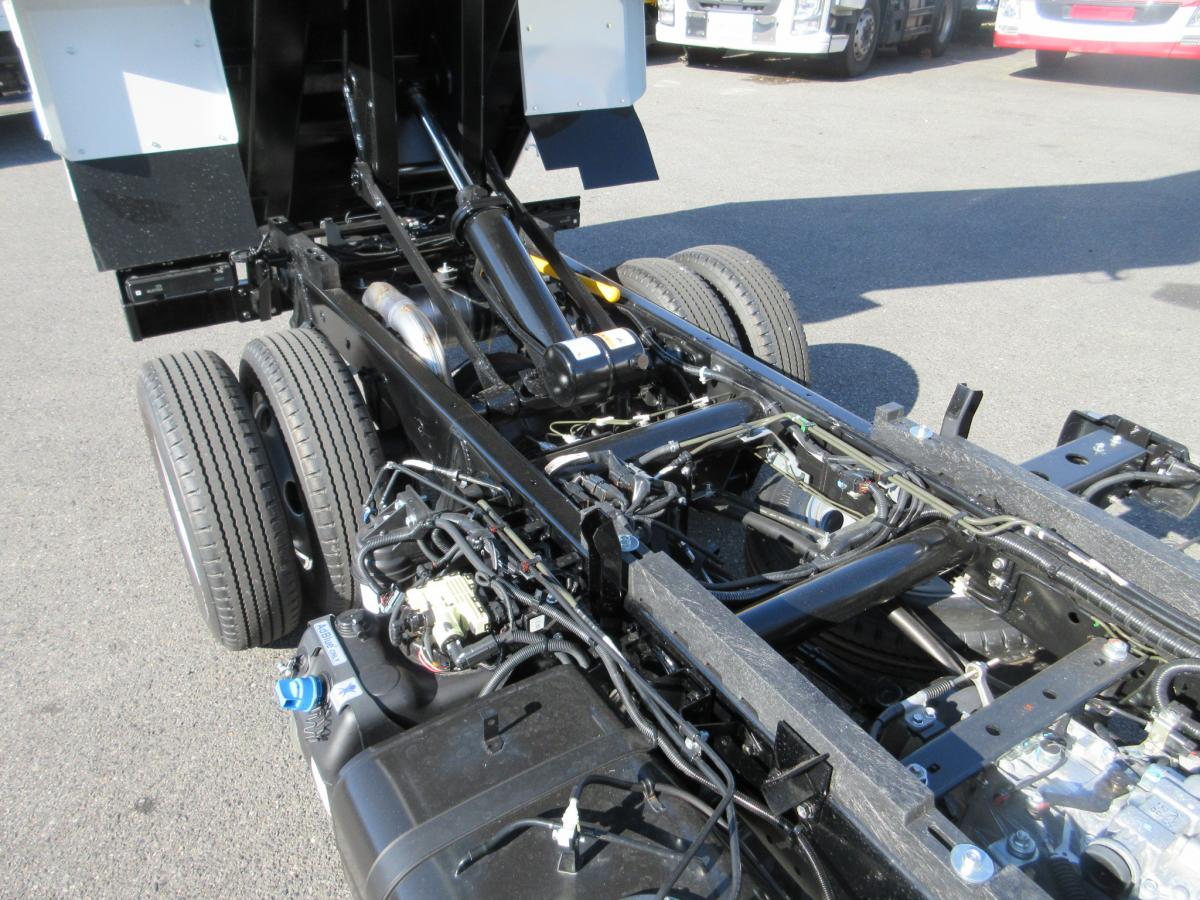 土砂禁深ダンプ 5トン未満 キャンター !!|中古トラックの販売・買取・査定のアイナビ