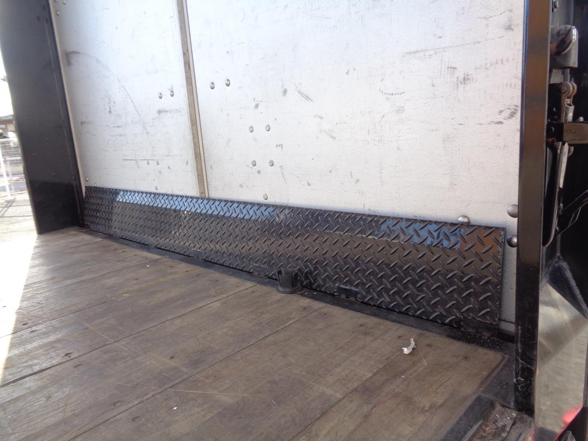 H.21年ダイナ4.0ワイドフルジャストローアルミW格納ゲート|中古トラックの販売・買取・査定のアイナビ