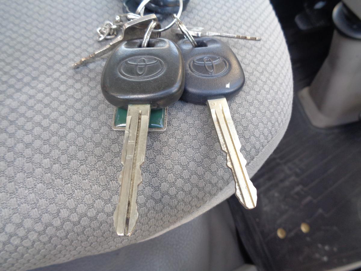 H.21年ダイナ4.0ワイドフルジャストローアルミW格納ゲート|中古トラックの販売・買取・査定のアイナビ