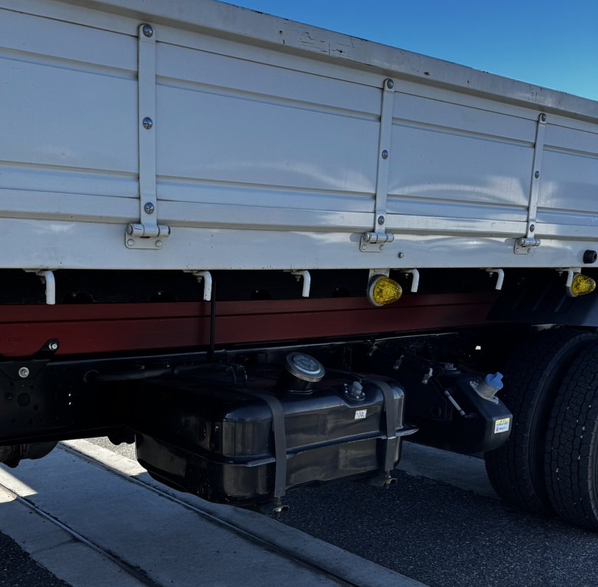 ファイター 三菱 低走行 タダノ5段フックイン2.9t吊 ラジコン付き|中古トラックの販売・買取・査定のアイナビ