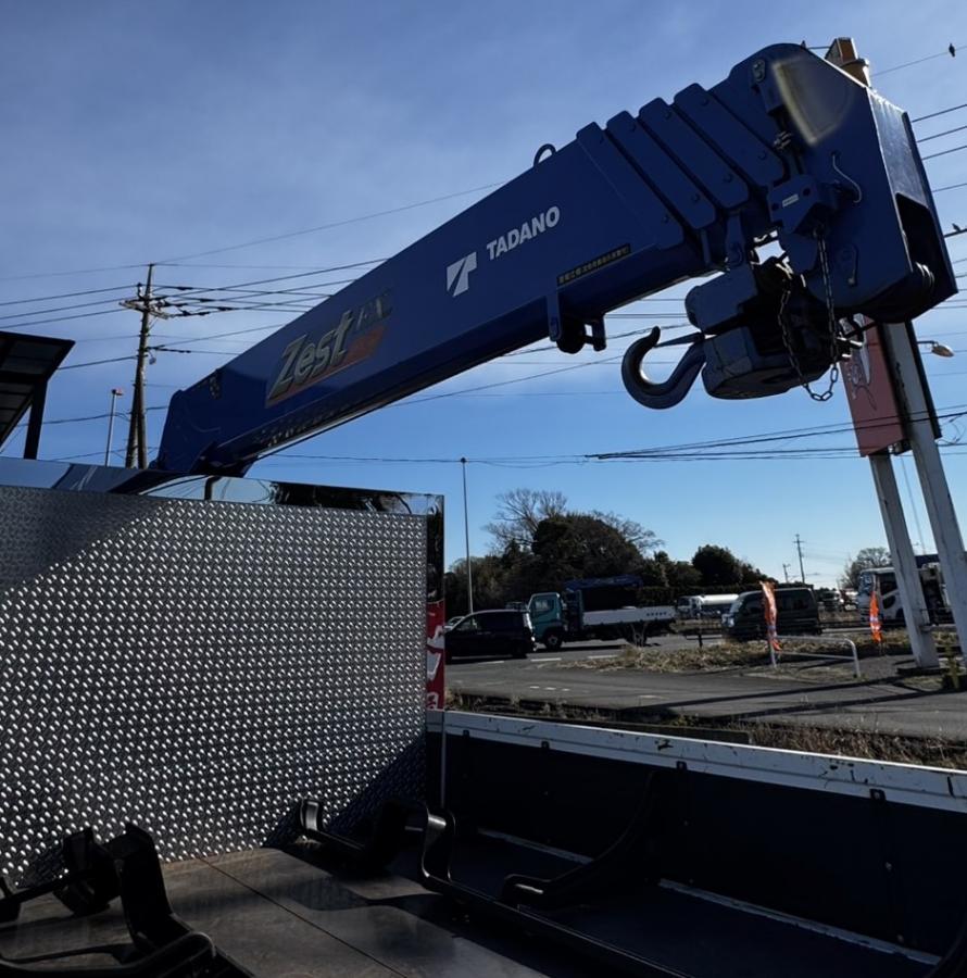 ファイター 三菱 低走行 タダノ5段フックイン2.9t吊 ラジコン付き|中古トラックの販売・買取・査定のアイナビ