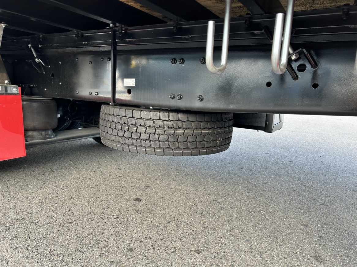 スーパーグレート 車検付☆未使用車積載13000Kgクレーン付平ボデ-|中古トラックの販売・買取・査定のアイナビ