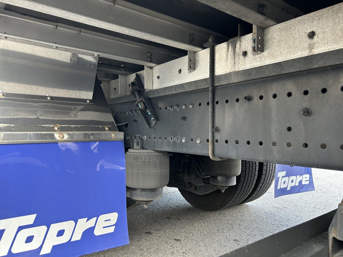 日野プロフィア冷蔵冷凍車格納ゲート|中古トラックの販売・買取・査定のアイナビ