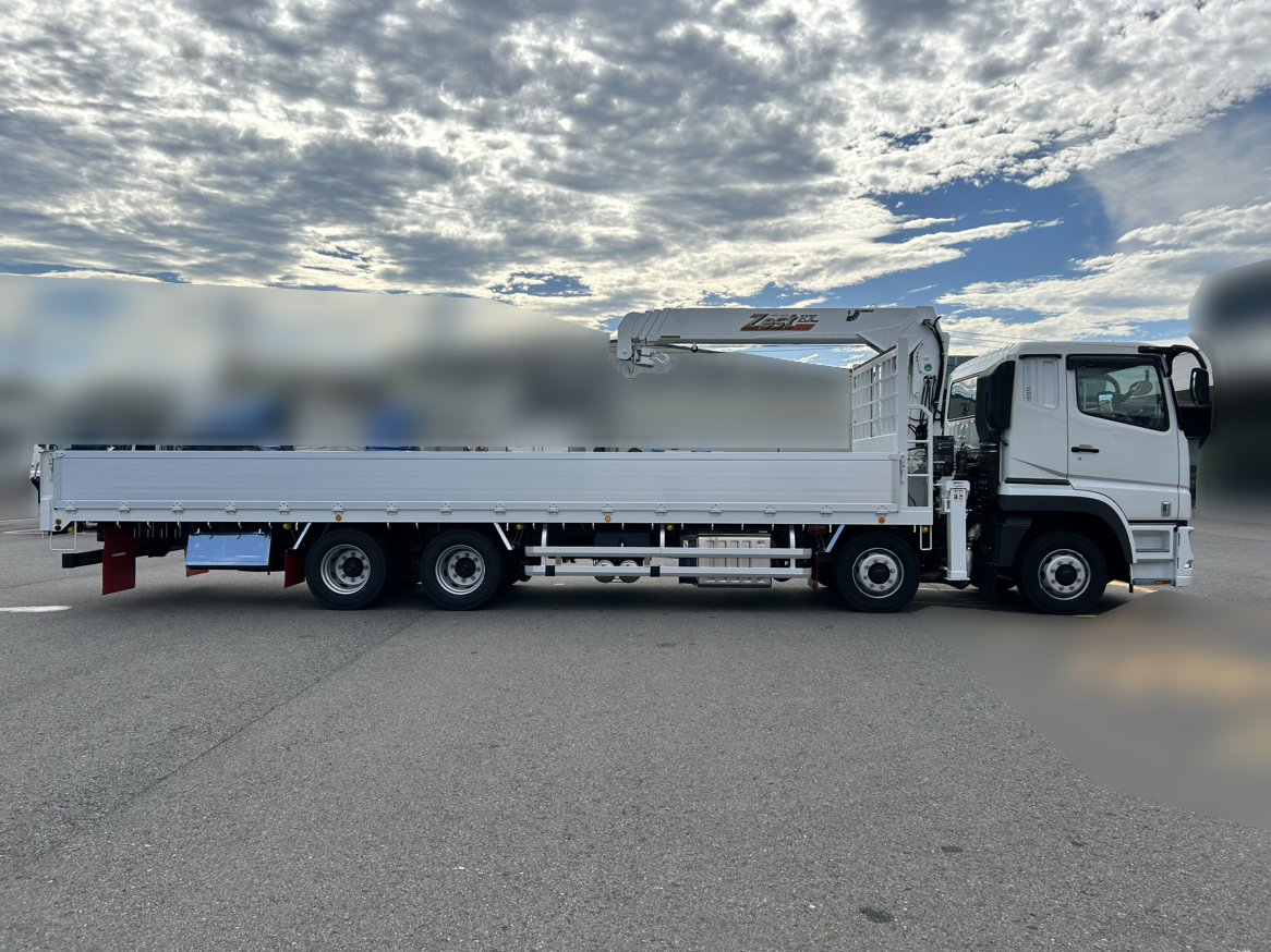 スーパーグレート 車検付☆未使用車積載13000Kgクレーン付平ボデ-|中古トラックの販売・買取・査定のアイナビ