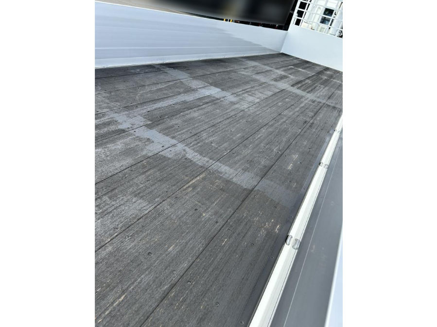 スーパーグレート 車検付☆未使用車積載13000Kgクレーン付平ボデ-|中古トラックの販売・買取・査定のアイナビ