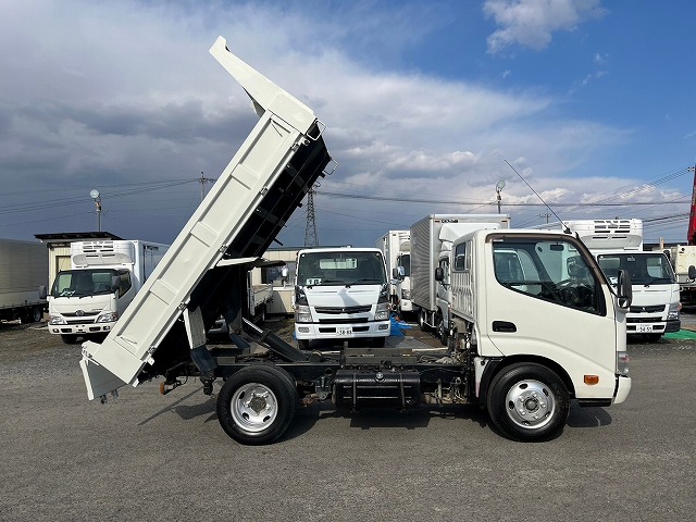 デュトロ 3トン積載★4ナンバー★新明和製★強化ダンプ★日野★5速MT車|中古トラックの販売・買取・査定のアイナビ