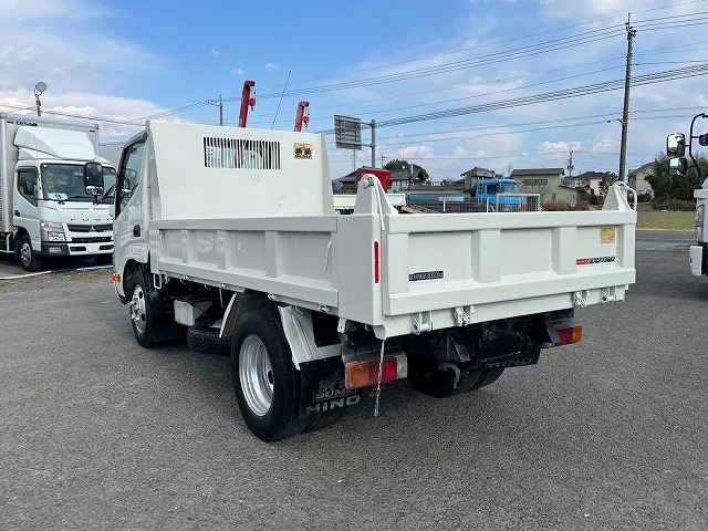 デュトロ 3トン積載★4ナンバー★新明和製★強化ダンプ★日野★5速MT車|中古トラックの販売・買取・査定のアイナビ