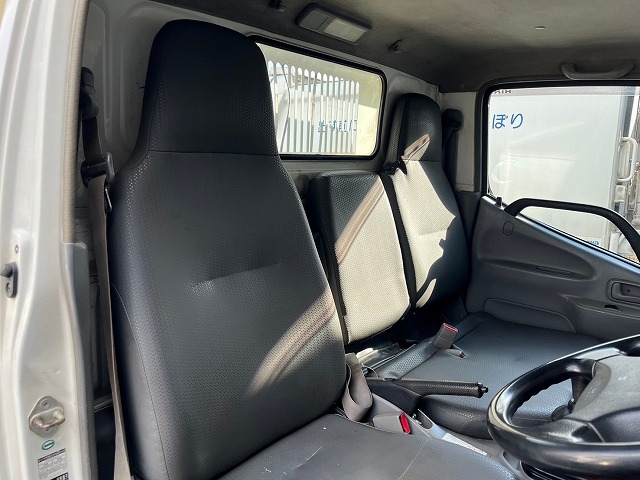 デュトロ 3トン積載★4ナンバー★新明和製★強化ダンプ★日野★5速MT車|中古トラックの販売・買取・査定のアイナビ