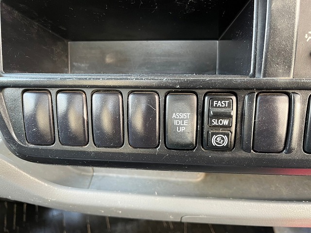 デュトロ 3トン積載★4ナンバー★新明和製★強化ダンプ★日野★5速MT車|中古トラックの販売・買取・査定のアイナビ