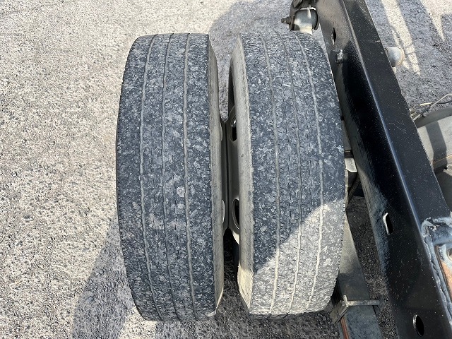 デュトロ 3トン積載★4ナンバー★新明和製★強化ダンプ★日野★5速MT車|中古トラックの販売・買取・査定のアイナビ