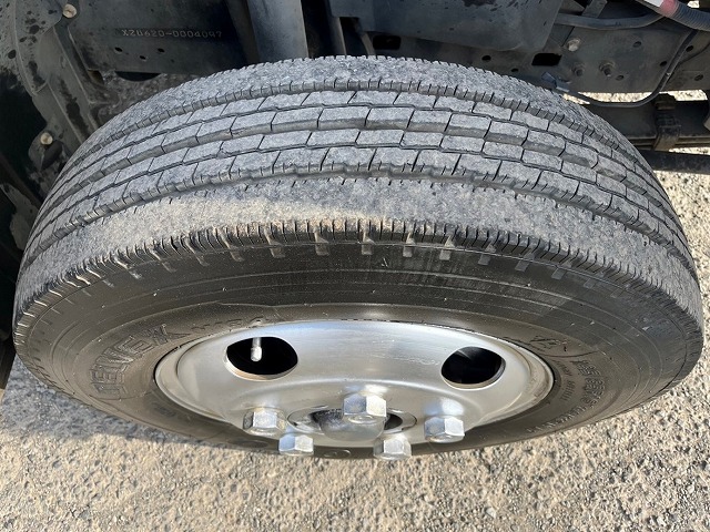 デュトロ 3トン積載★4ナンバー★新明和製★強化ダンプ★日野★5速MT車|中古トラックの販売・買取・査定のアイナビ