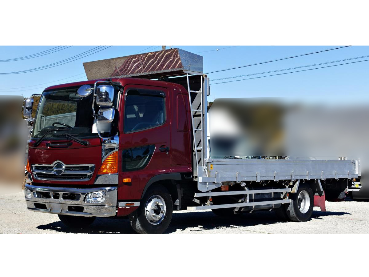 レンジャー 増トン積載5.7t総重量10940kgワイド平ボディー|中古トラックの販売・買取・査定のアイナビ