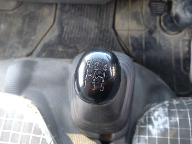 いすゞエルフ タンクローリー4WD 2層3.5KL 消防書類有|中古トラックの販売・買取・査定のアイナビ