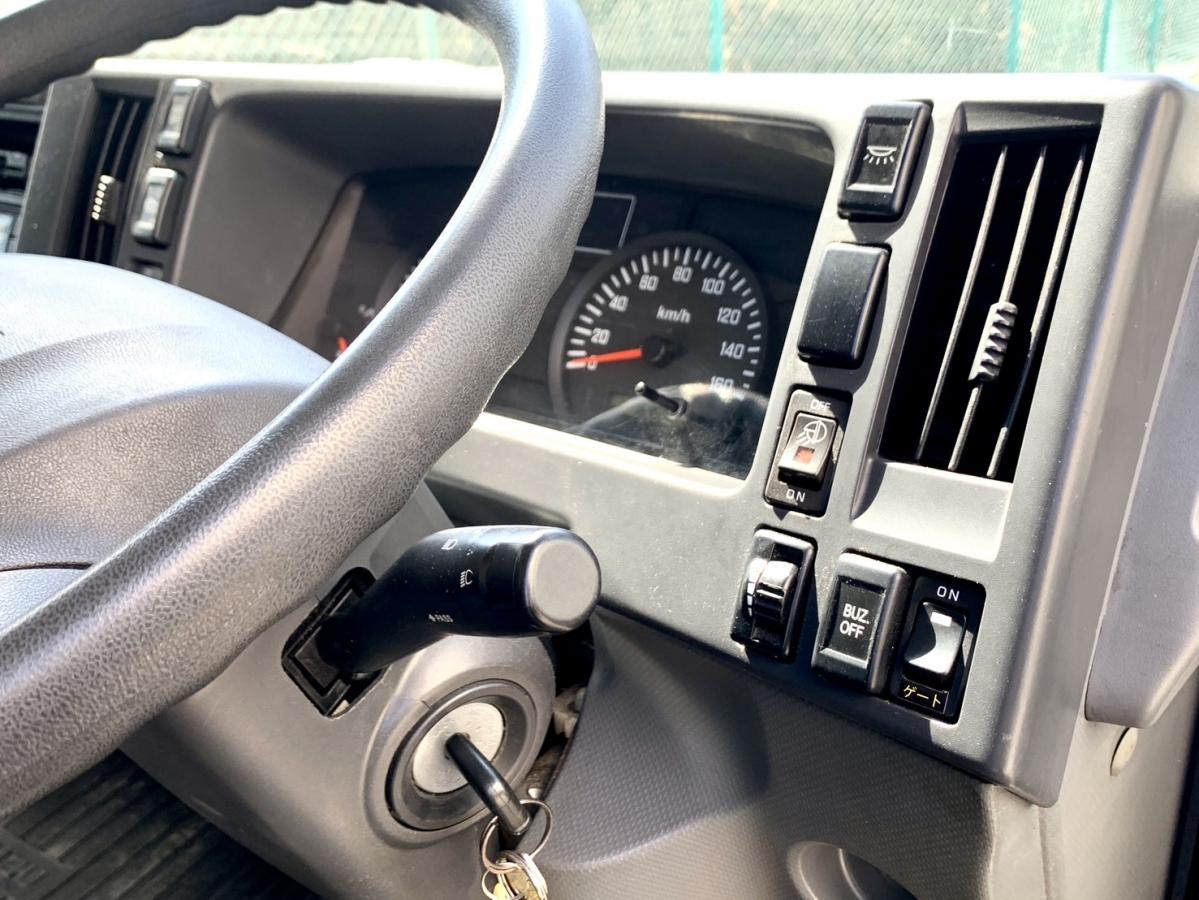 エルフ H27年式 TKG-NPR85YN ワイドロング 検査・格納ゲート付バン|中古トラックの販売・買取・査定のアイナビ