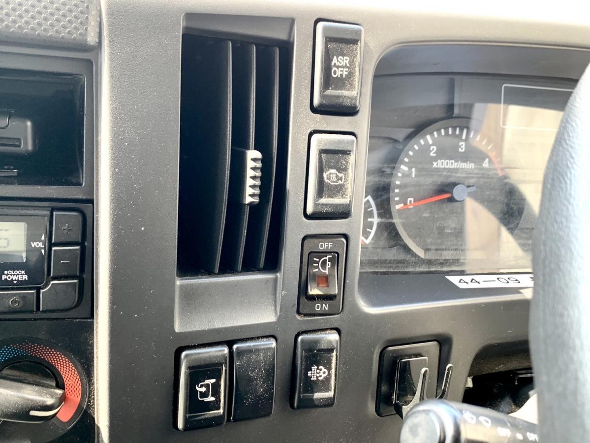 エルフ H27年式 TKG-NPR85YN ワイドロング 検査・格納ゲート付バン|中古トラックの販売・買取・査定のアイナビ