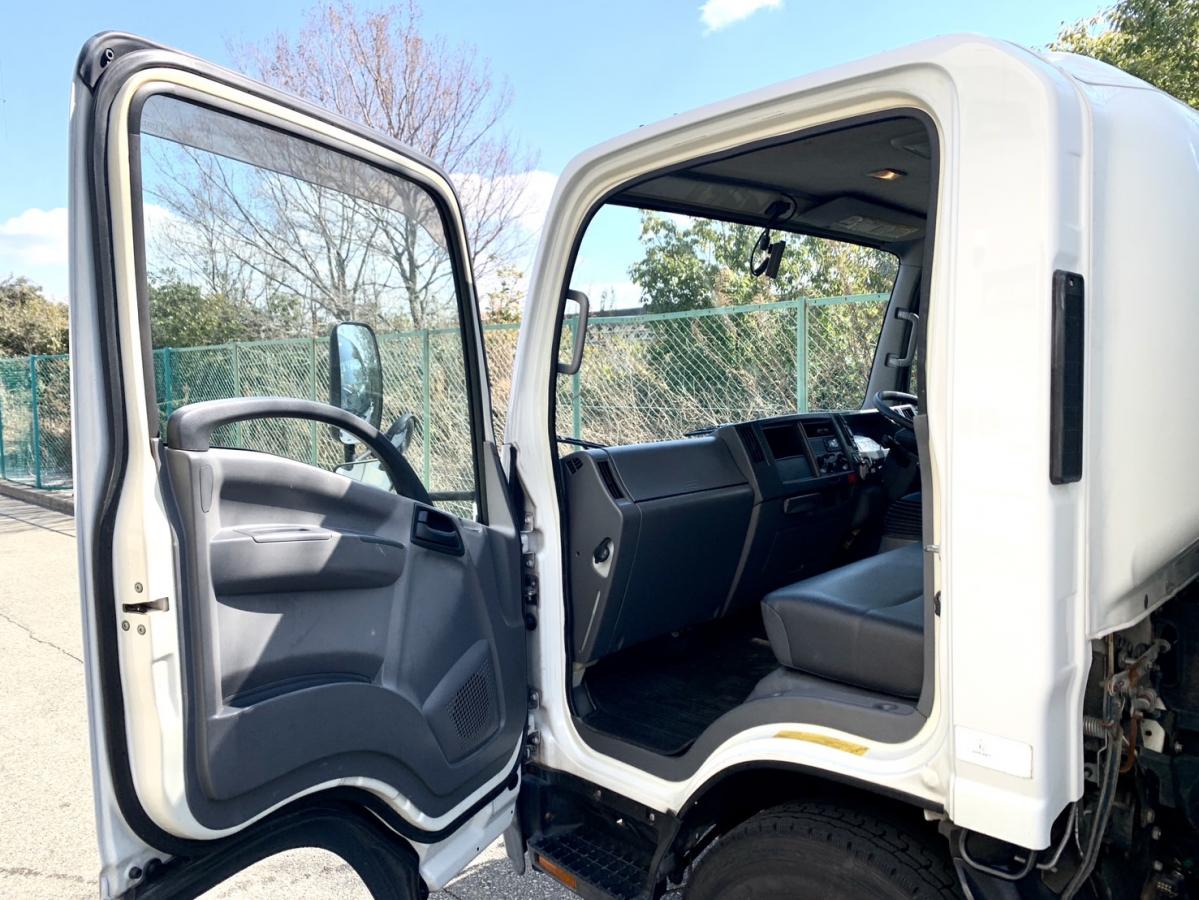 エルフ H27年式 TKG-NPR85YN ワイドロング 検査・格納ゲート付バン|中古トラックの販売・買取・査定のアイナビ