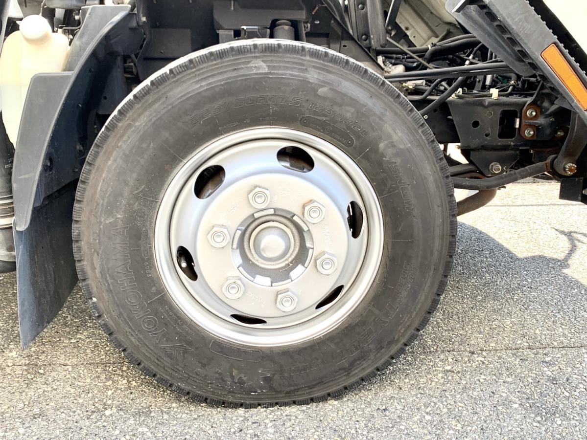 エルフ H27年式 TKG-NPR85YN ワイドロング 検査・格納ゲート付バン|中古トラックの販売・買取・査定のアイナビ