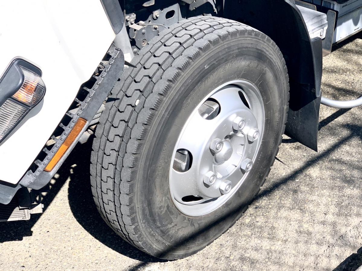 エルフ H27年式 TKG-NPR85YN ワイドロング 検査・格納ゲート付バン|中古トラックの販売・買取・査定のアイナビ