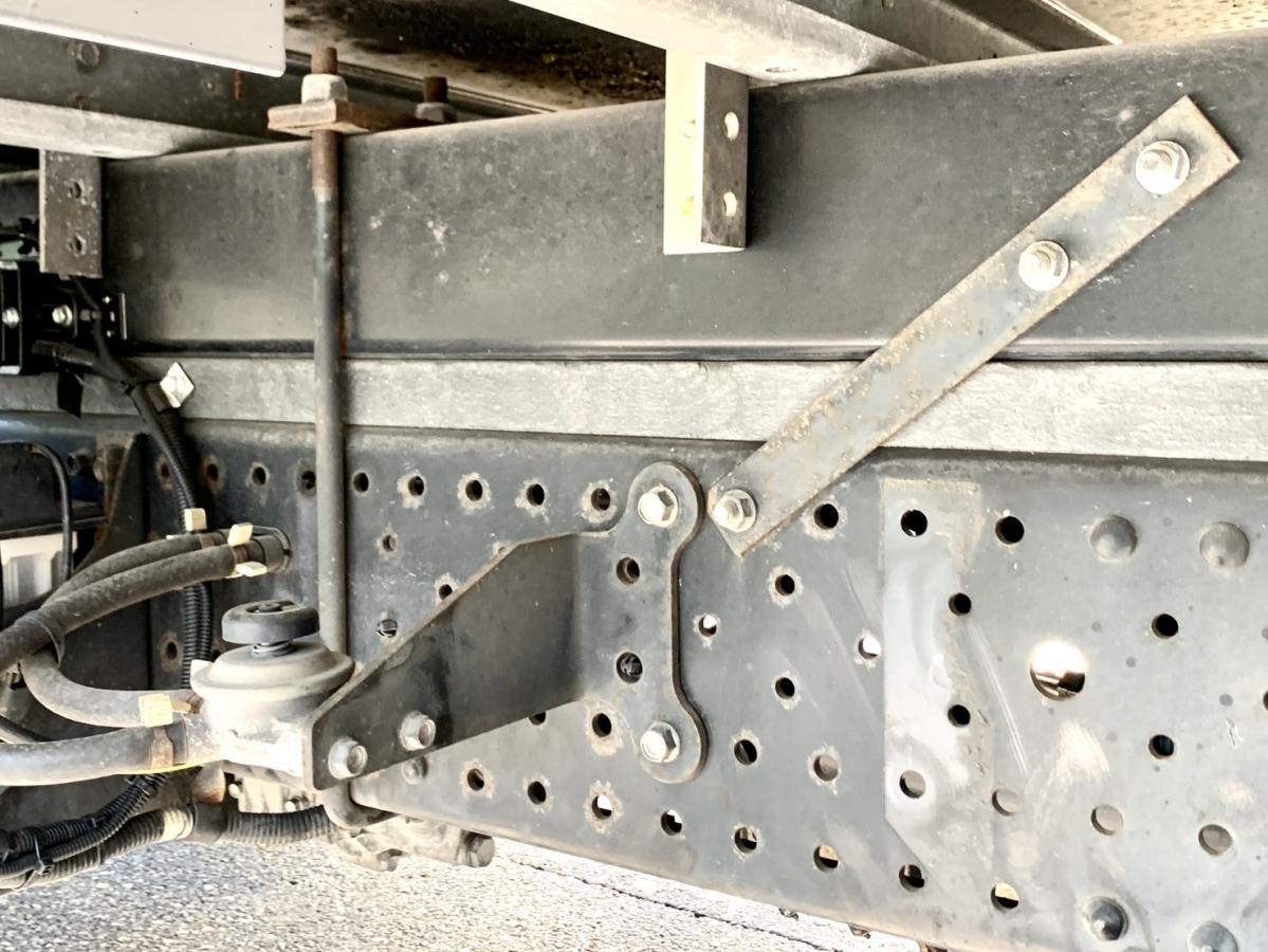 エルフ H27年式 TKG-NPR85YN ワイドロング 検査・格納ゲート付バン|中古トラックの販売・買取・査定のアイナビ