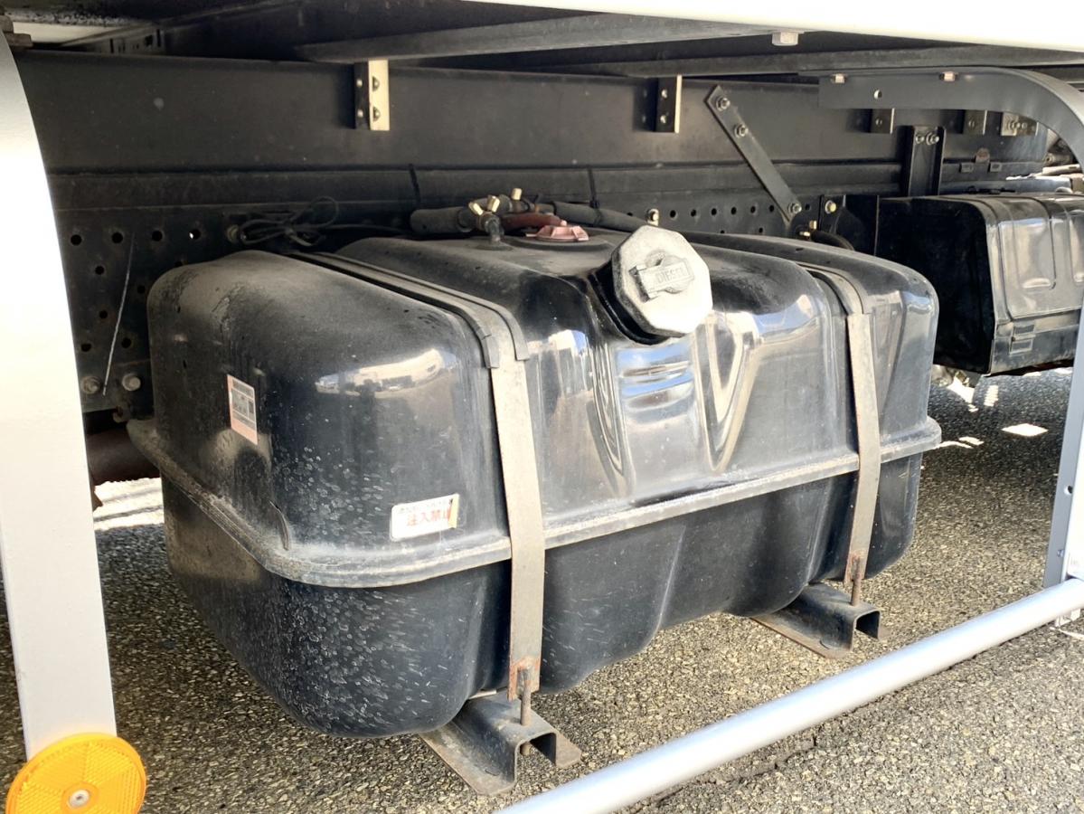 エルフ H27年式 TKG-NPR85YN ワイドロング 検査・格納ゲート付バン|中古トラックの販売・買取・査定のアイナビ