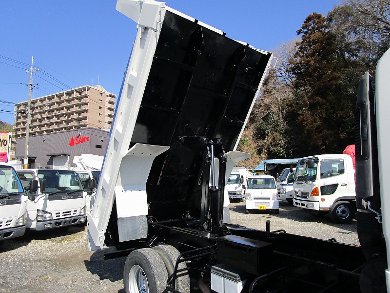 フォワード 4tダンプ|中古トラックの販売・買取・査定のアイナビ