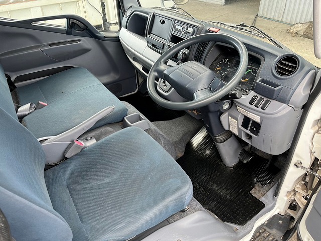 キャンター オートフロア★標準幅★内高:202cm★12.8万km★デュオニック|中古トラックの販売・買取・査定のアイナビ