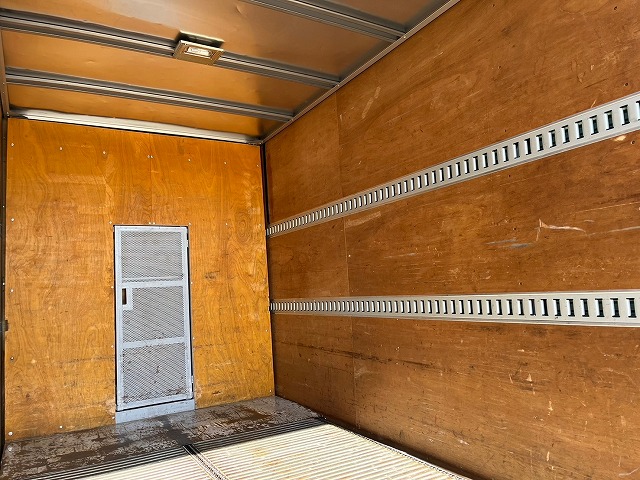 キャンター オートフロア★標準幅★内高:202cm★12.8万km★デュオニック|中古トラックの販売・買取・査定のアイナビ