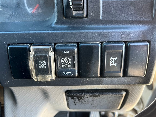 エルフ 3トン積載★花見台製・スライドダンプ★4ナンバー★重機運搬|中古トラックの販売・買取・査定のアイナビ